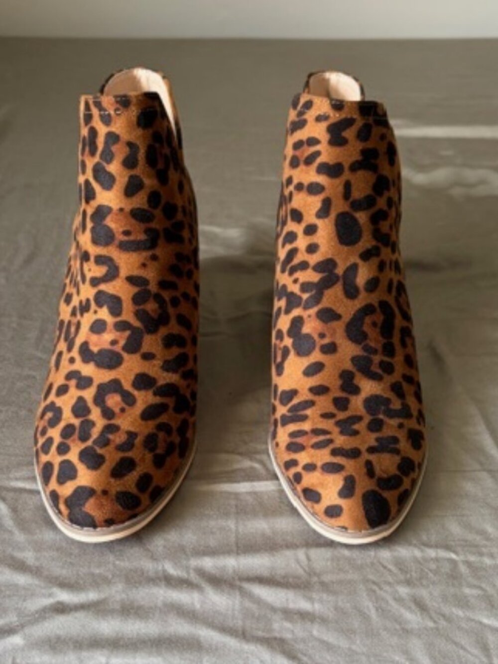 NWOT- women's leopard print booties- size 11 - Picture 4 of 5
